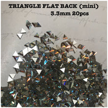 Triangle Flat Back